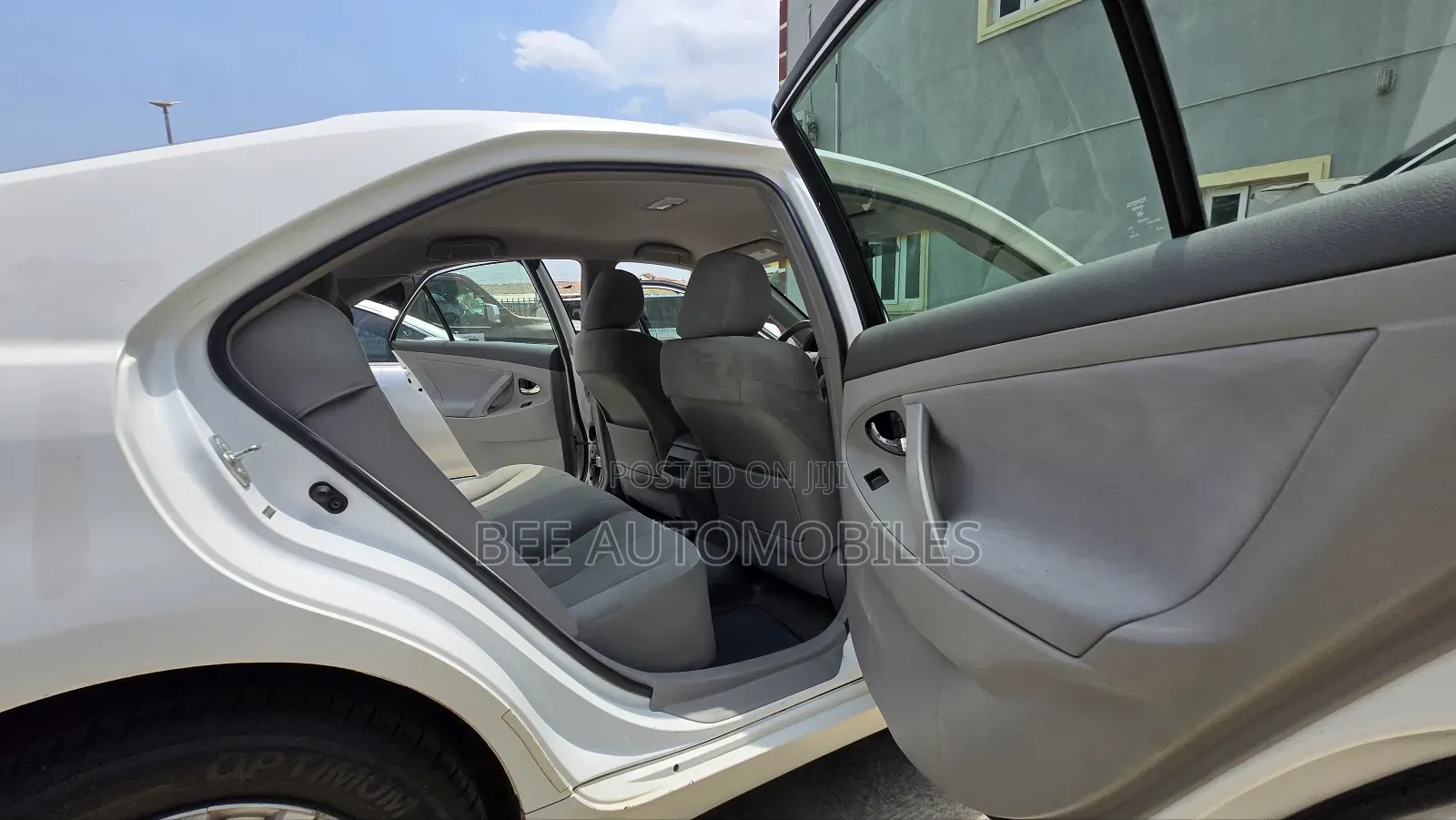 Toyota Camry LE 4dr Sedan (2.4L 4cyl 5A) 2008 White