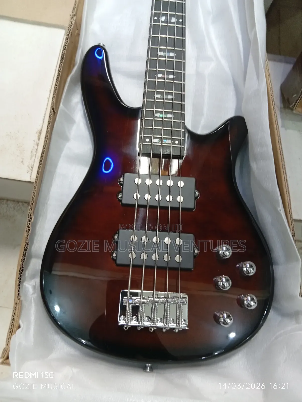 A Very High Standard Bass Guitar Wellsound Five Strings