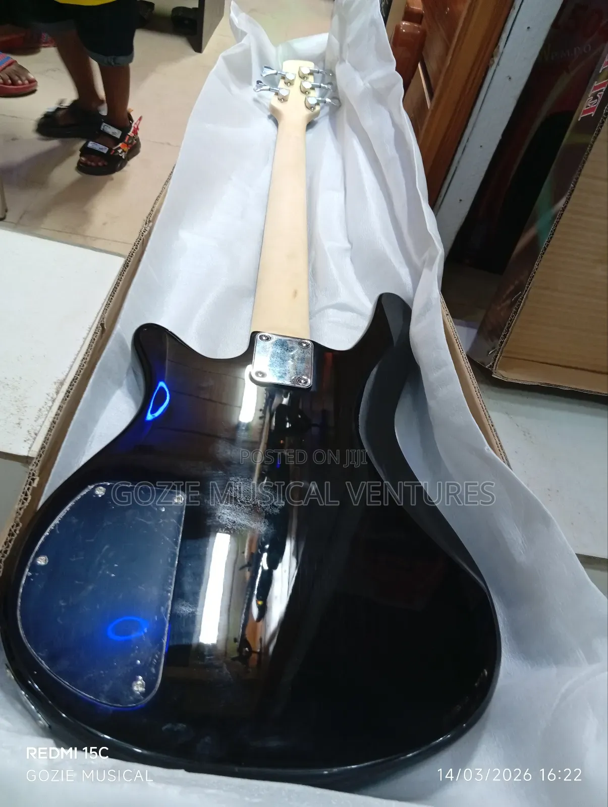 A Very High Standard Bass Guitar Wellsound Five Strings