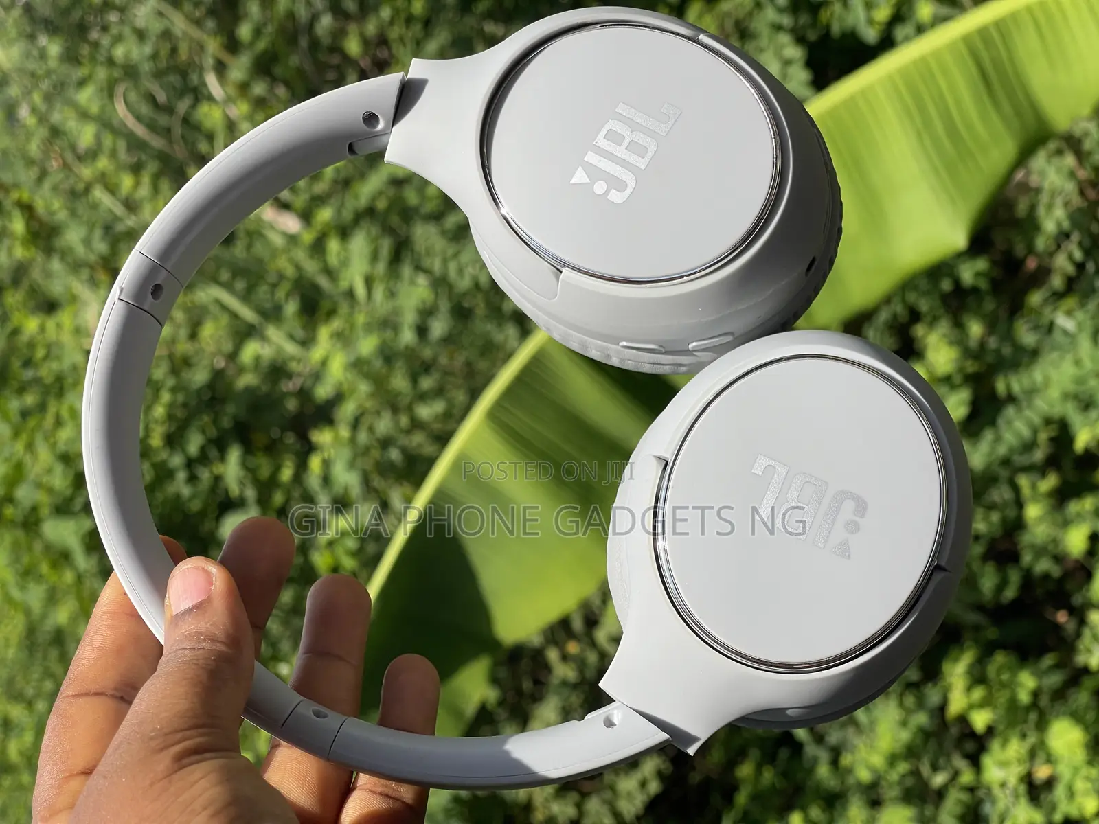 JBL Tune 700 + Ultra Noise Canceling Headphone
