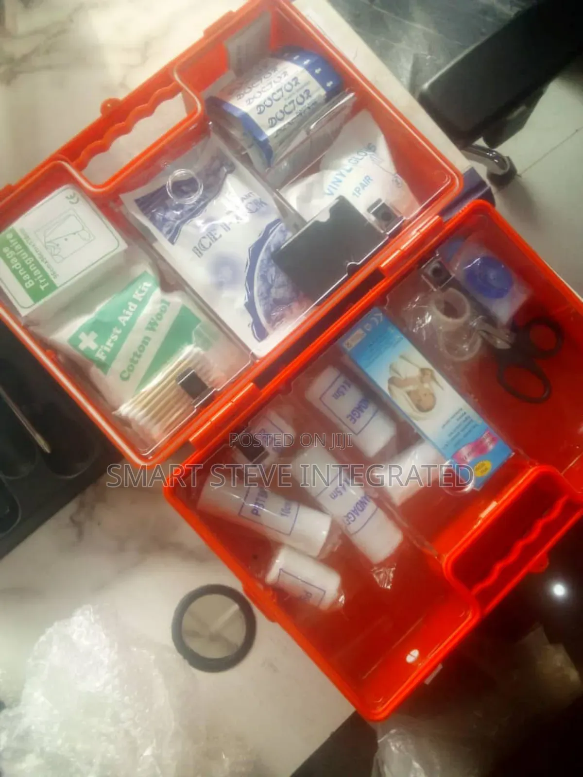 Emergency Portable First Aid Kit Box