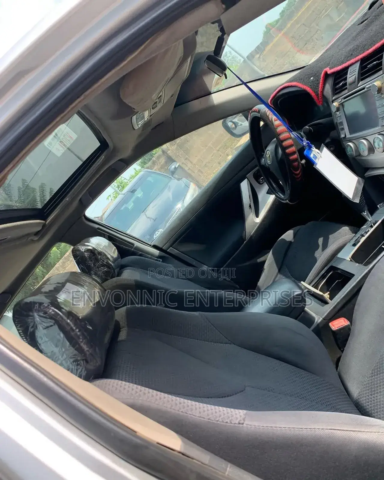 Toyota Camry 2010 Silver