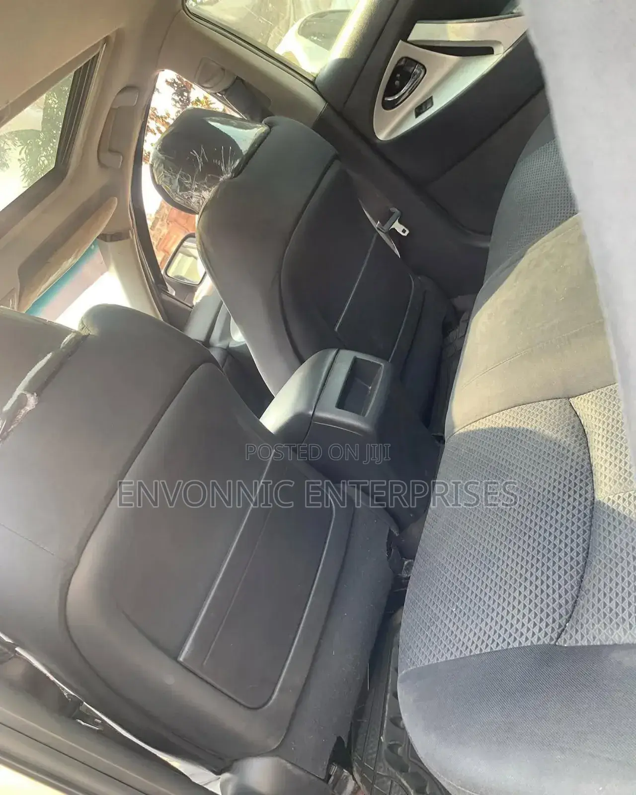 Toyota Camry 2010 Silver