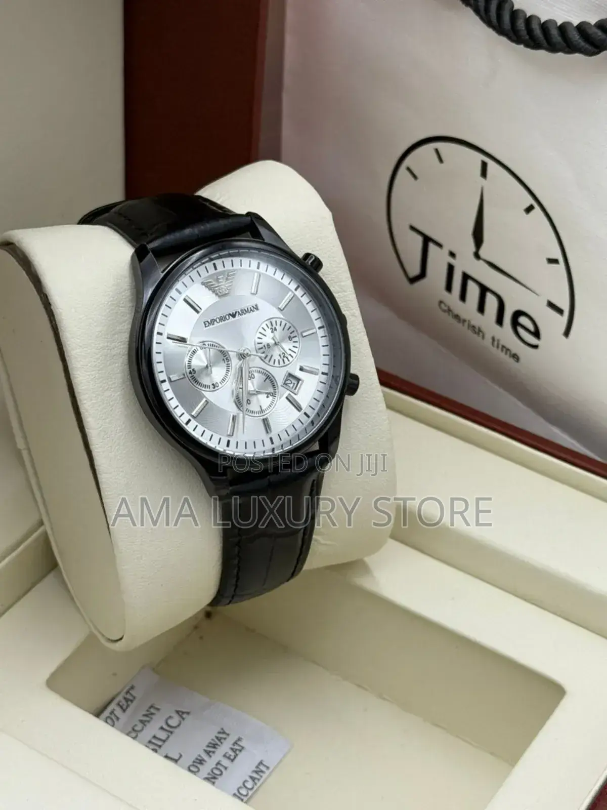 Emporio Armani Quality Leather Men's Wristwatches