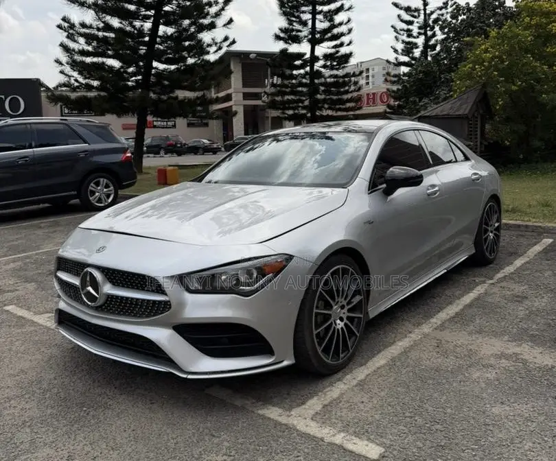 Mercedes-Benz CLA-Class AMG CLA 35 4MATIC Sedan 2021 Silver