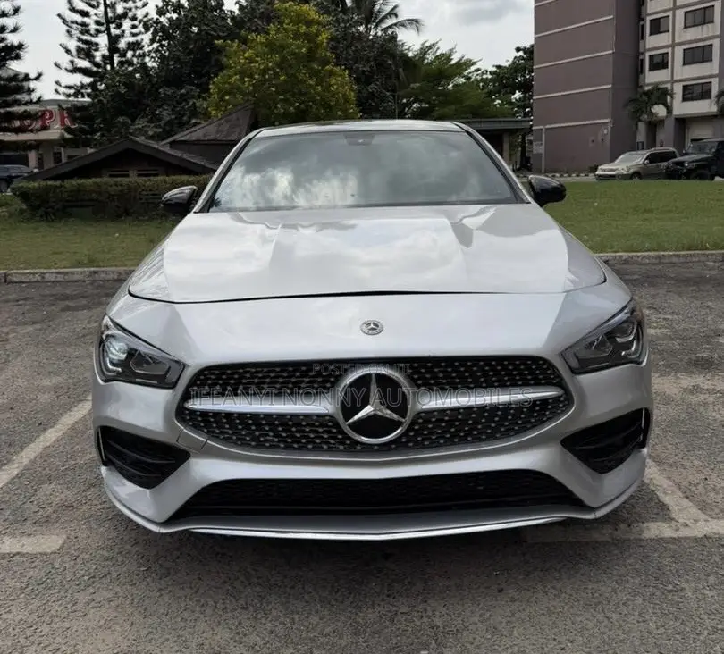 Mercedes-Benz CLA-Class AMG CLA 35 4MATIC Sedan 2021 Silver