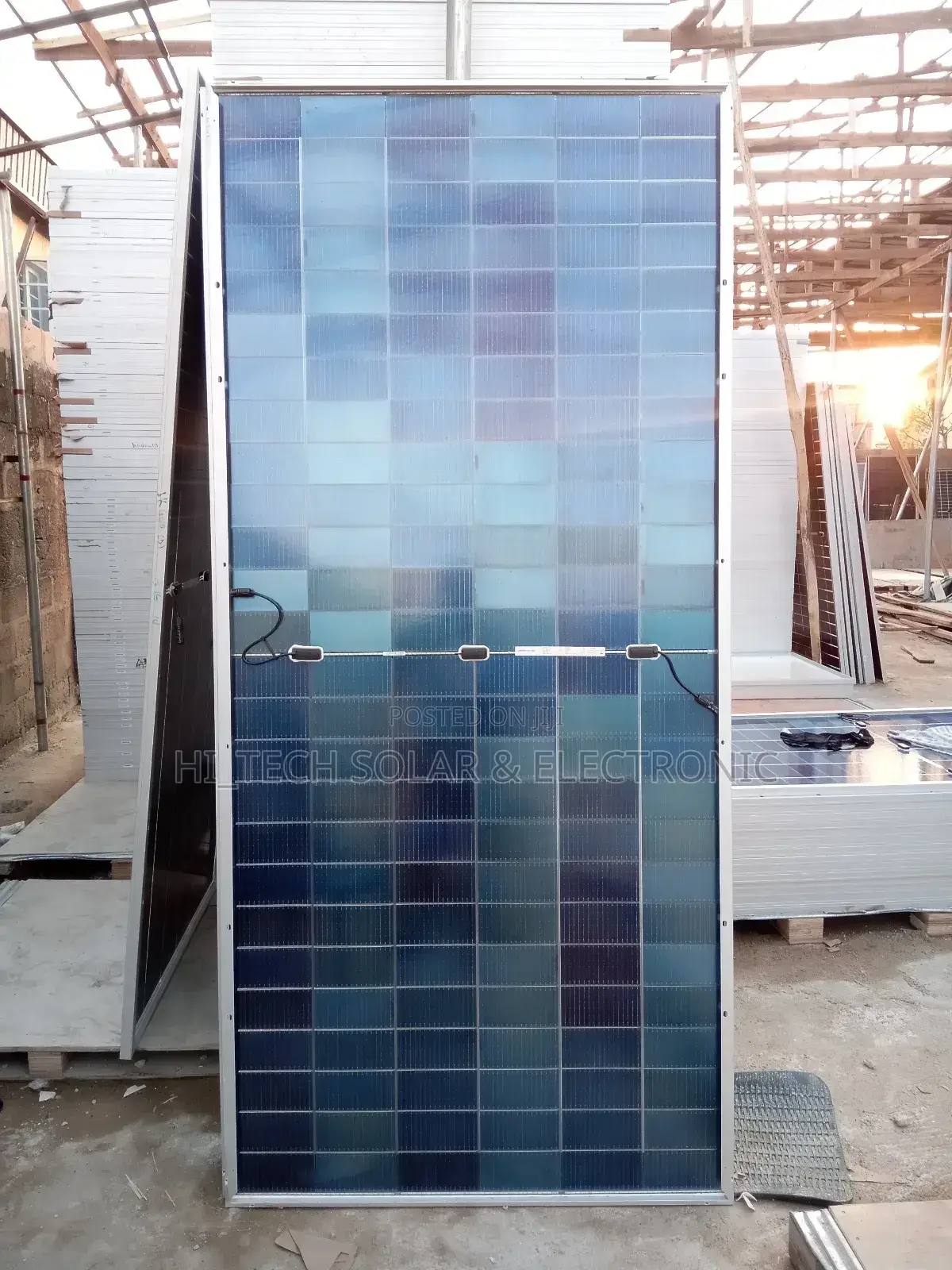635wtt Jinkosolar Panel Bifacial - 156 Cells - 30yrs Warranty