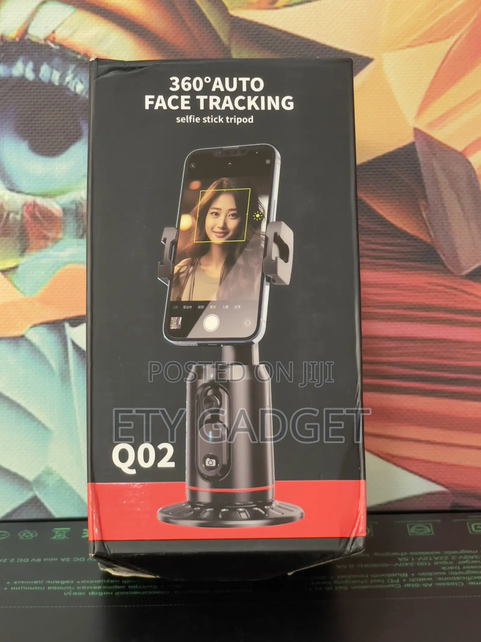 360 Face Tracking Tripod Q02 Comes With a Stand and 2.Video Led Light