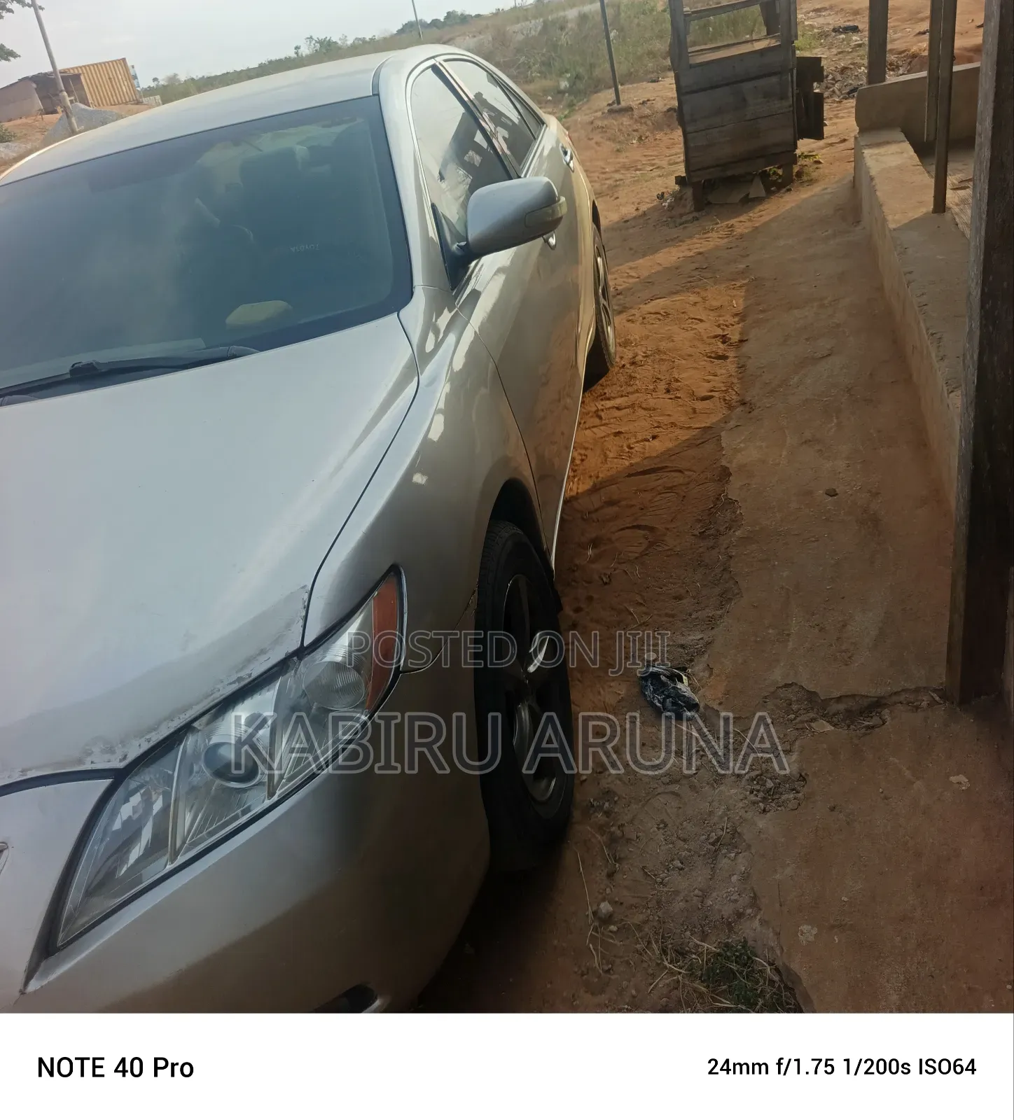 Toyota Camry 2006 Gold