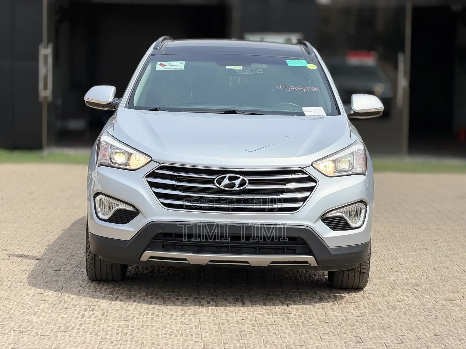 Hyundai Santa Fe Limited 4dr SUV AWD (3.3L 6cyl 6A) 2015 Silver