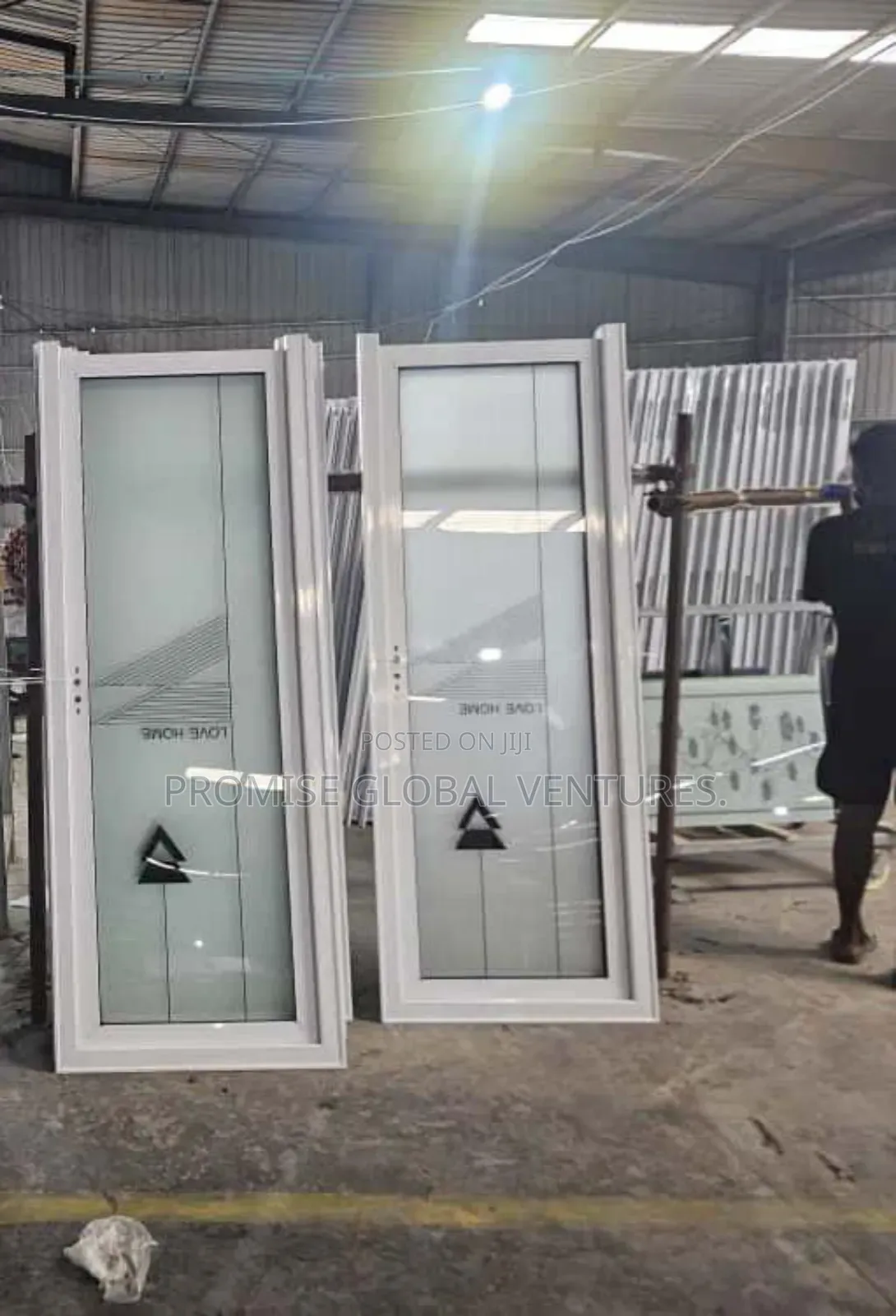 Full Toilet Aluminum Glass