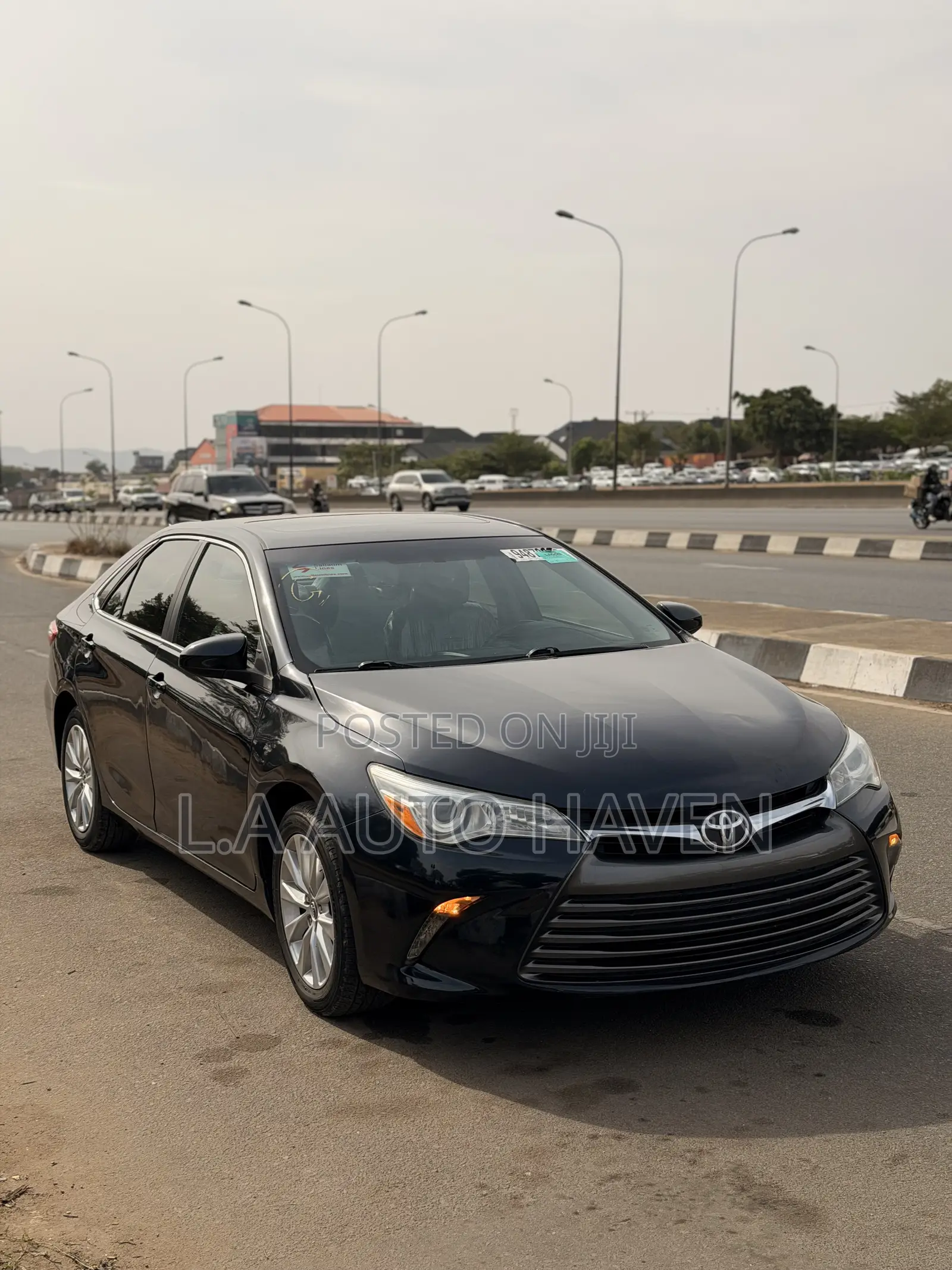 Toyota Camry XLE 4dr Sedan (2.5L 4cyl 6A) 2016 Blue