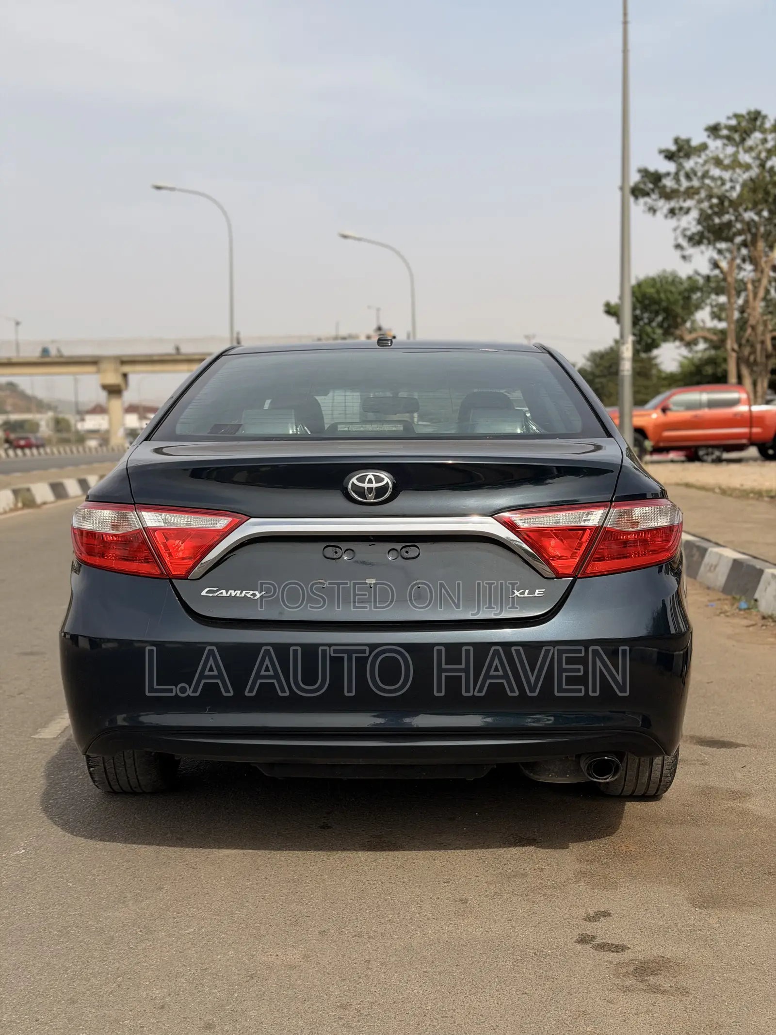 Toyota Camry XLE 4dr Sedan (2.5L 4cyl 6A) 2016 Blue