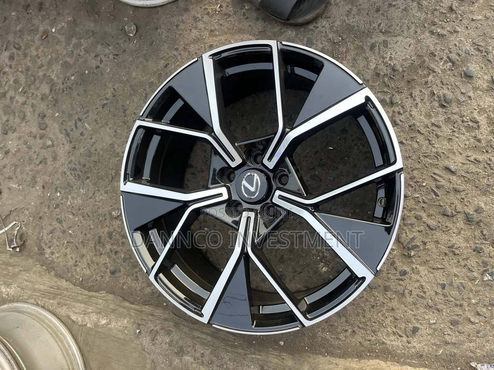 Alloyed Rim/Wheel