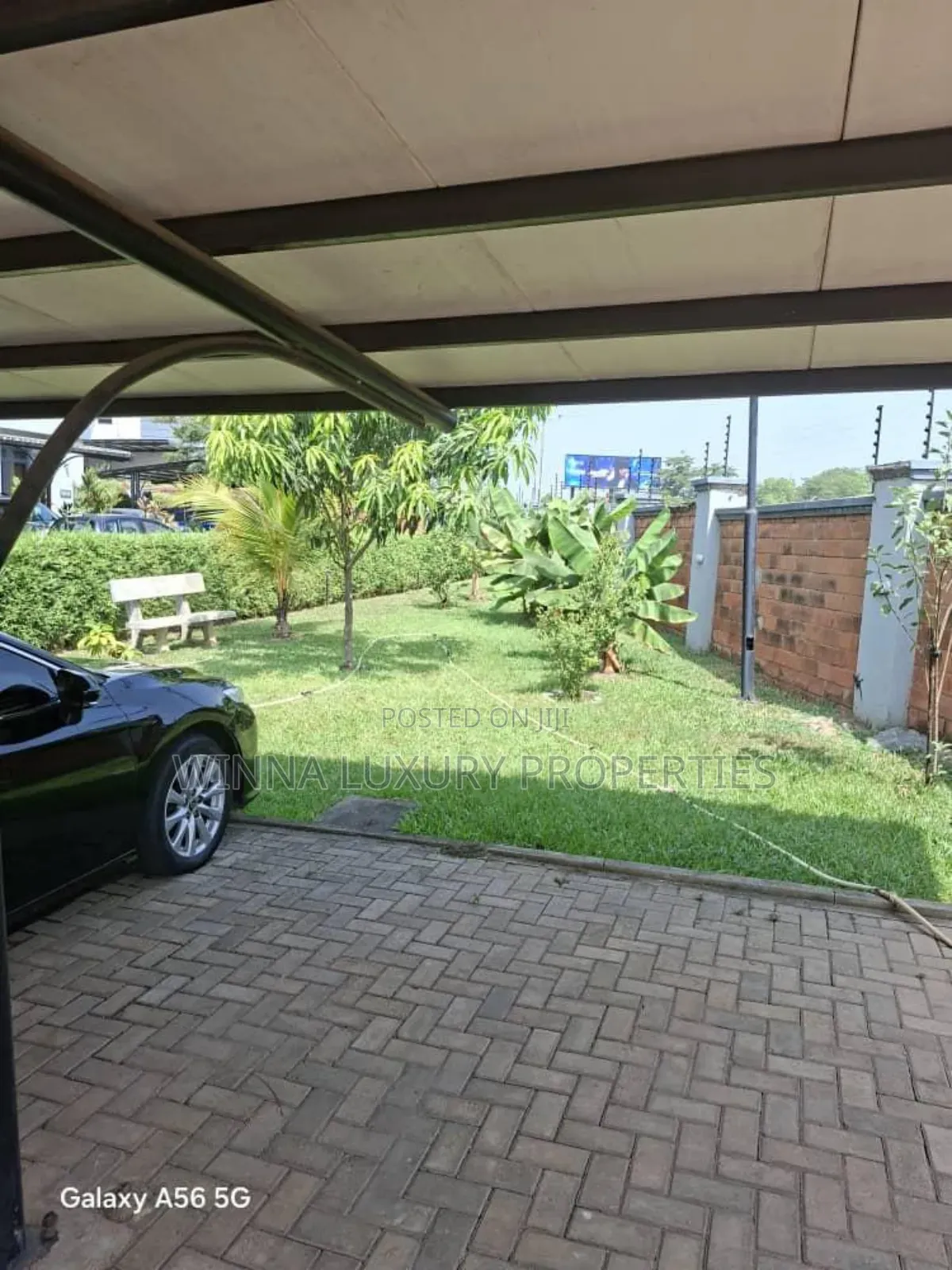 4bdrm Duplex in Life Camp Main for sale
