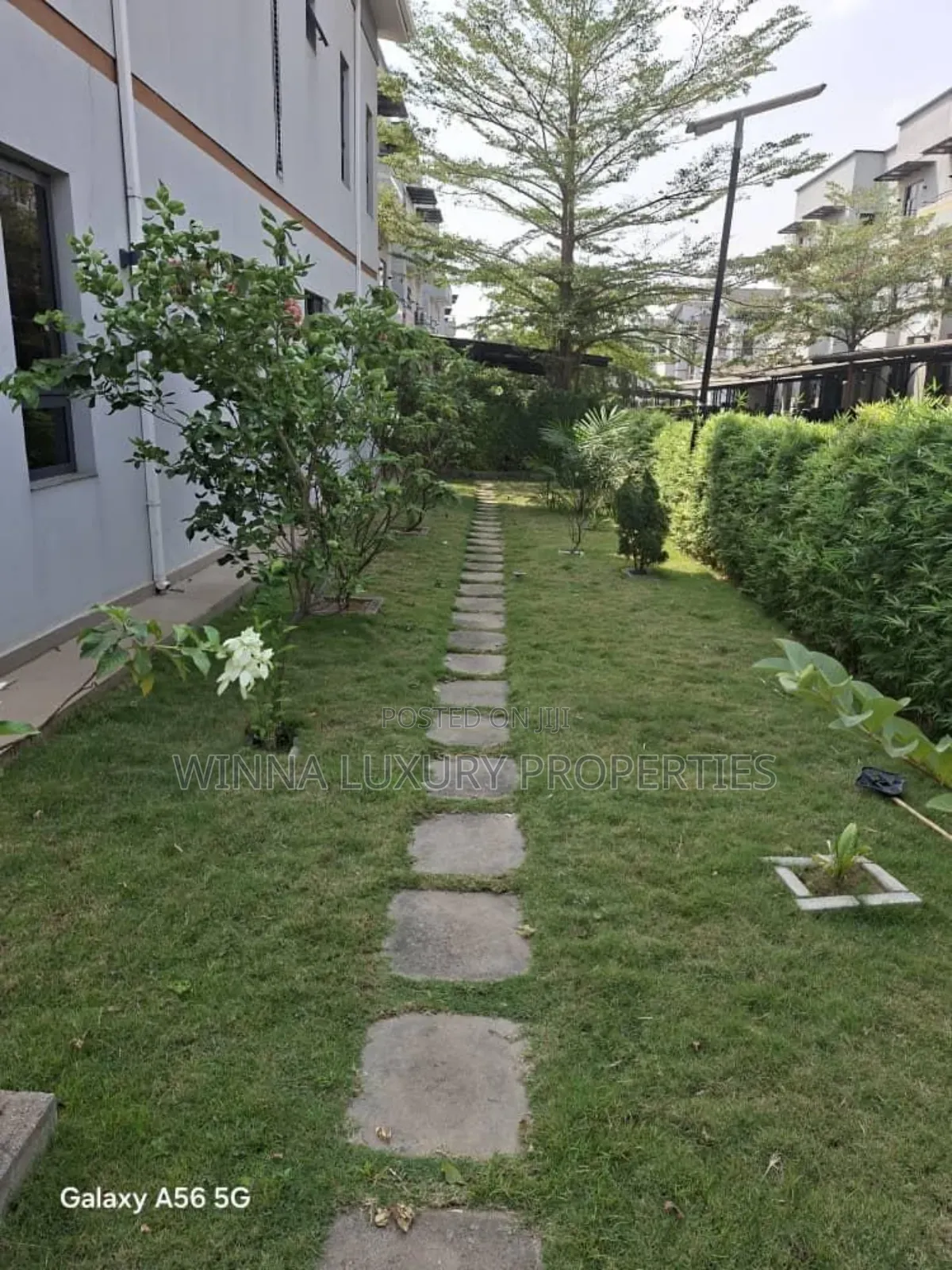 4bdrm Duplex in Life Camp Main for sale