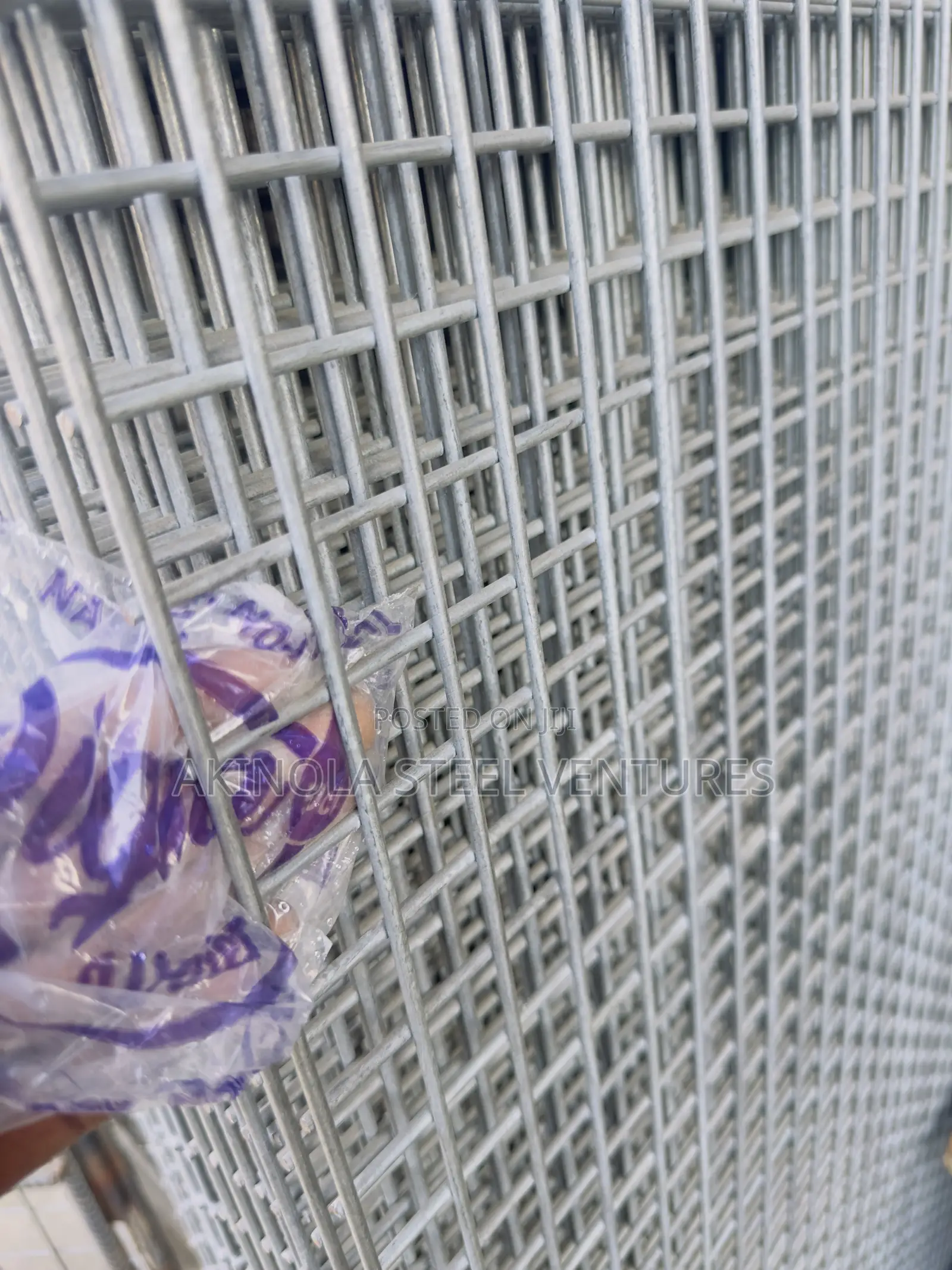 25x25 by 4mm Wire Mesh 4ft by 8ft