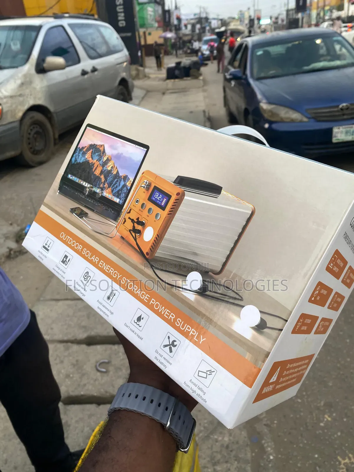 300w Portable Solar Generator Power Station With Solar Panel
