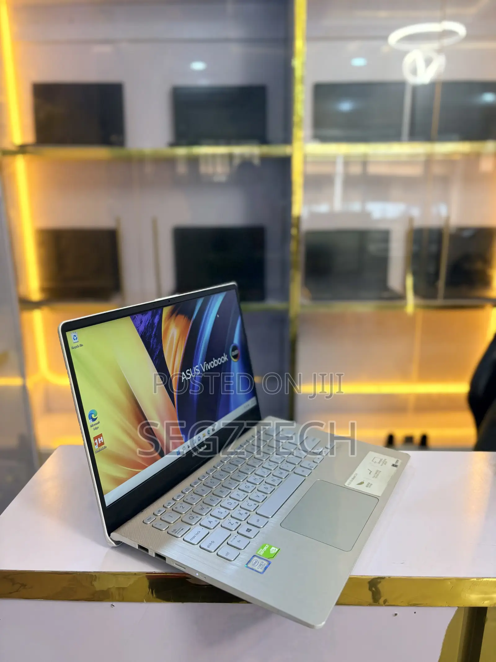 Laptop Asus VivoBook S14 S410UA 8GB Intel Core i5 SSD 256GB
