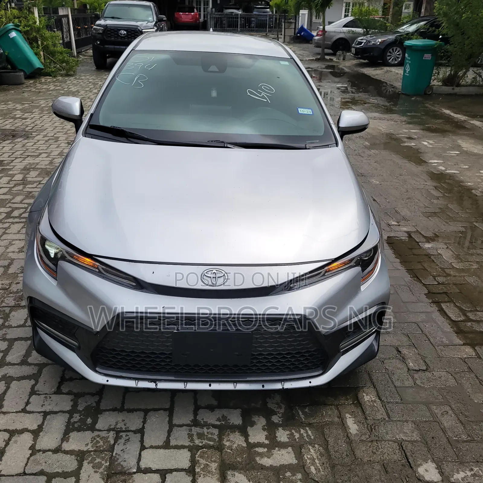 Toyota Corolla SE 2020 Silver
