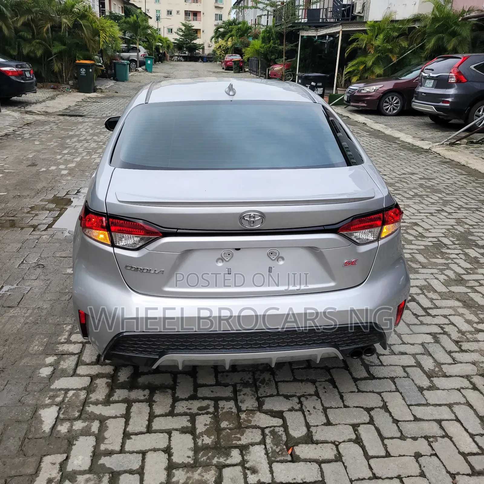 Toyota Corolla SE 2020 Silver