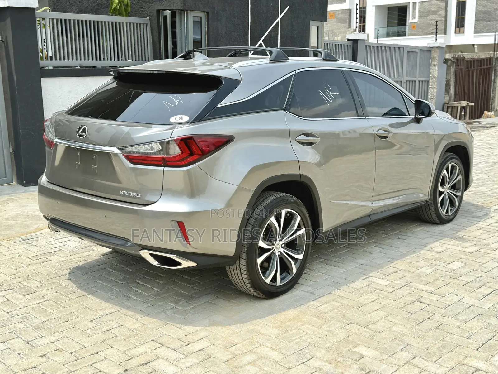 Lexus RX 350 FWD 2017 Gray