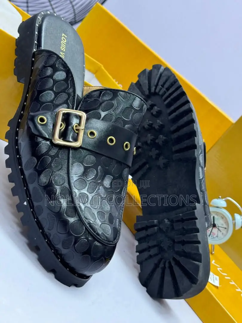 Shiny Leather Thick Soled Louis Vuitton Half Shoe