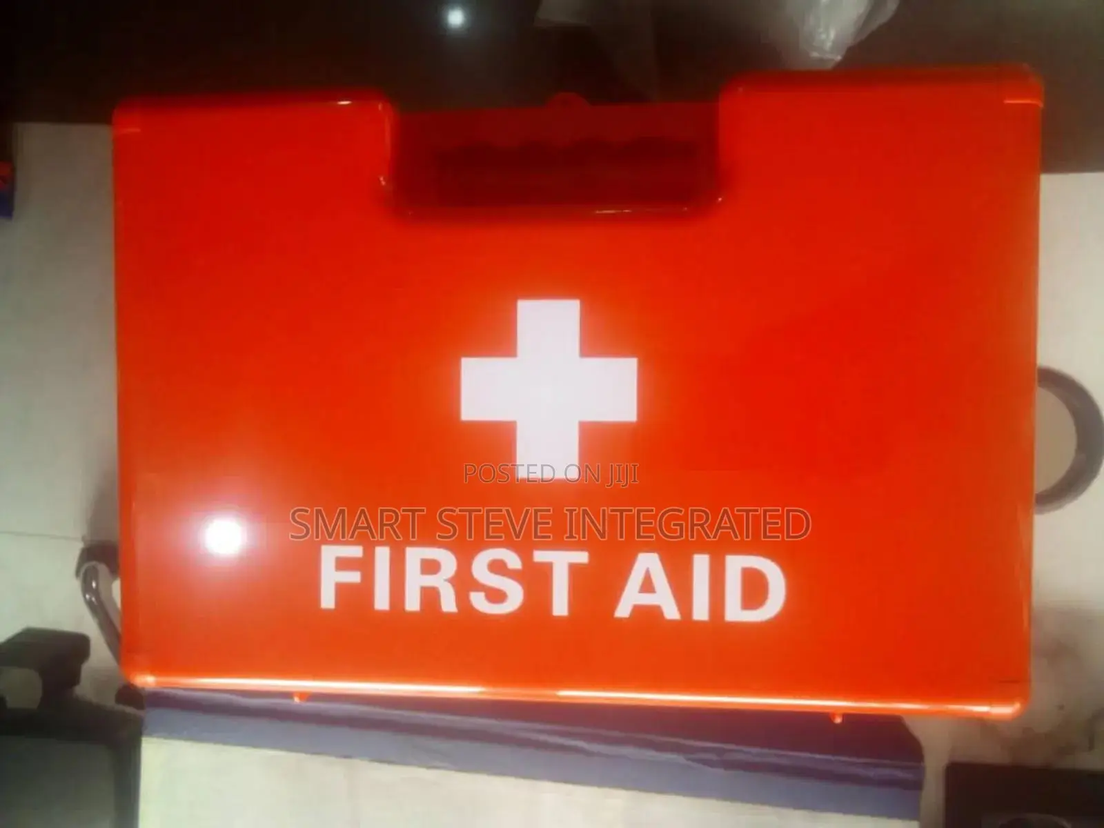 Emergency Portable First Aid Kit Box