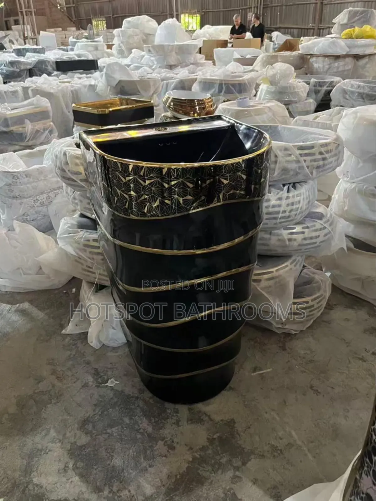 Luxury Black Gold Pedestal Wash Hand Basin (Modern Bathroom Sink)