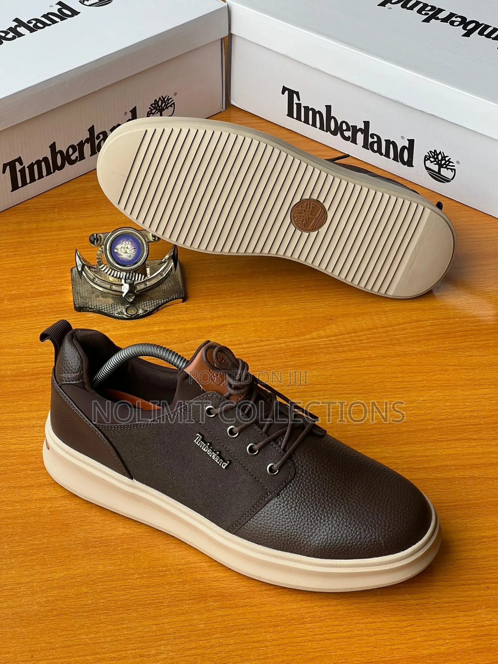 Timberland Mixed Material Low Top Sneakers