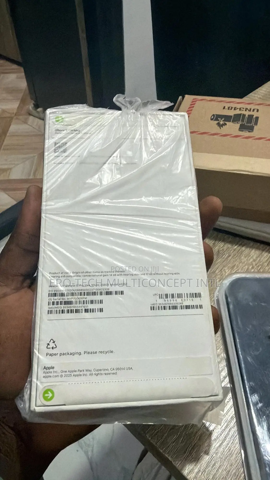 New Apple iPhone 17 Pro Max 256 GB Blue