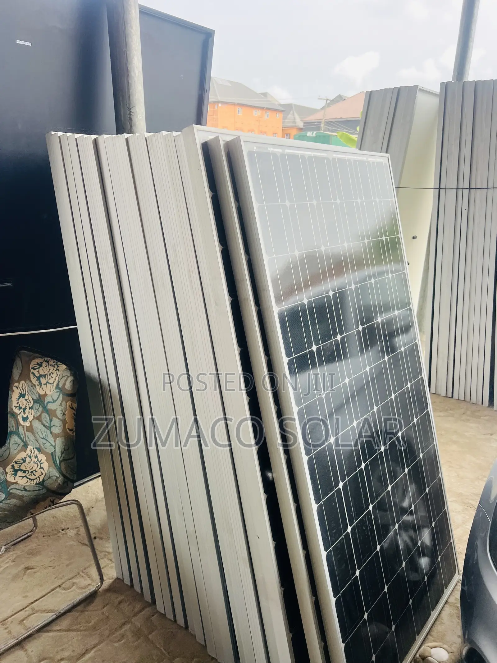 300watts Jinko Mono Panel