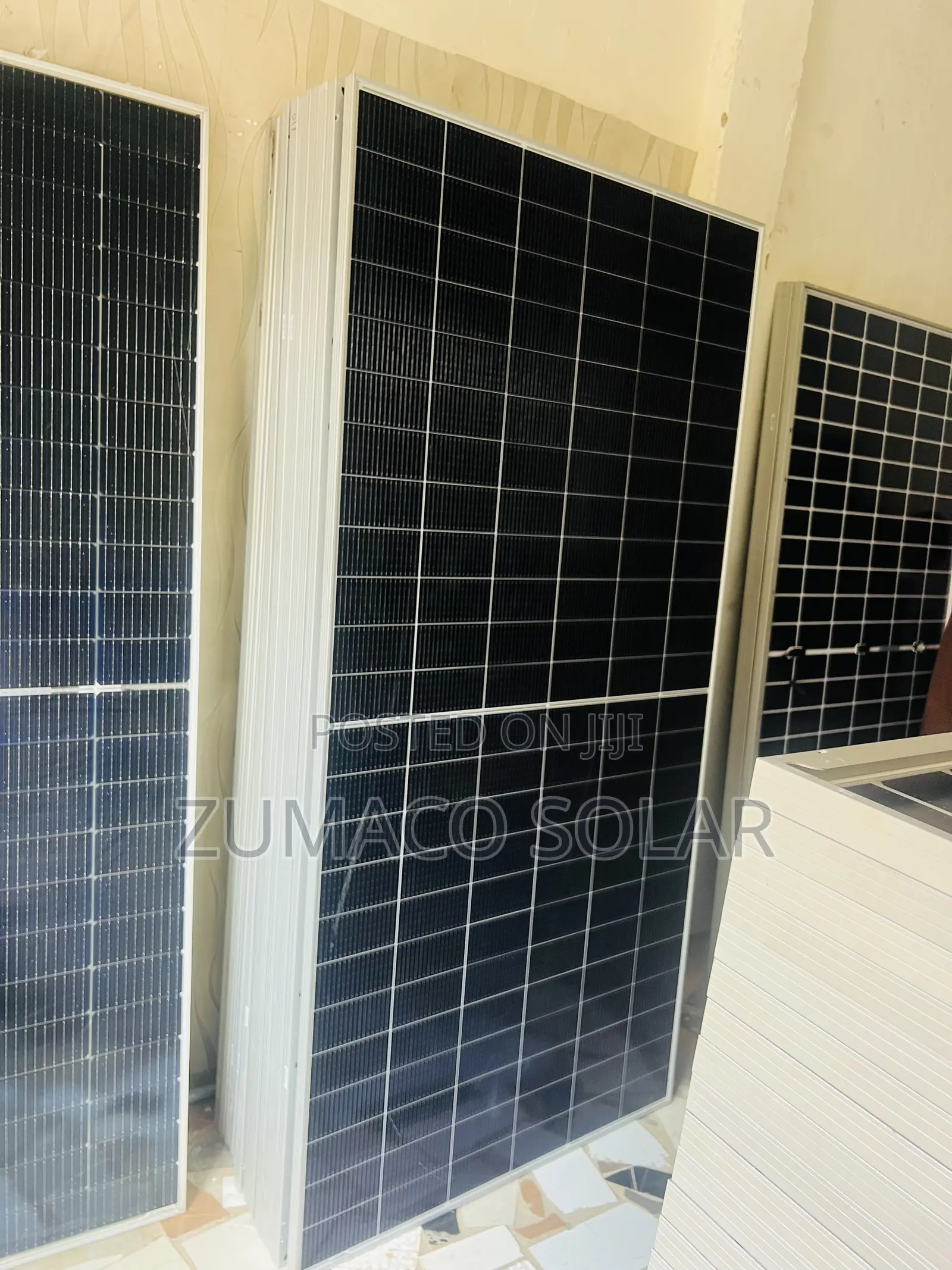 650watts Canadian Mono Panel