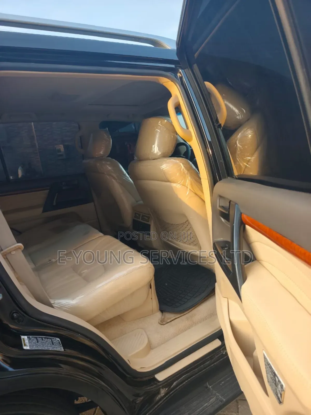 Toyota Land Cruiser 4.5 V8 GX-R 2013 Black