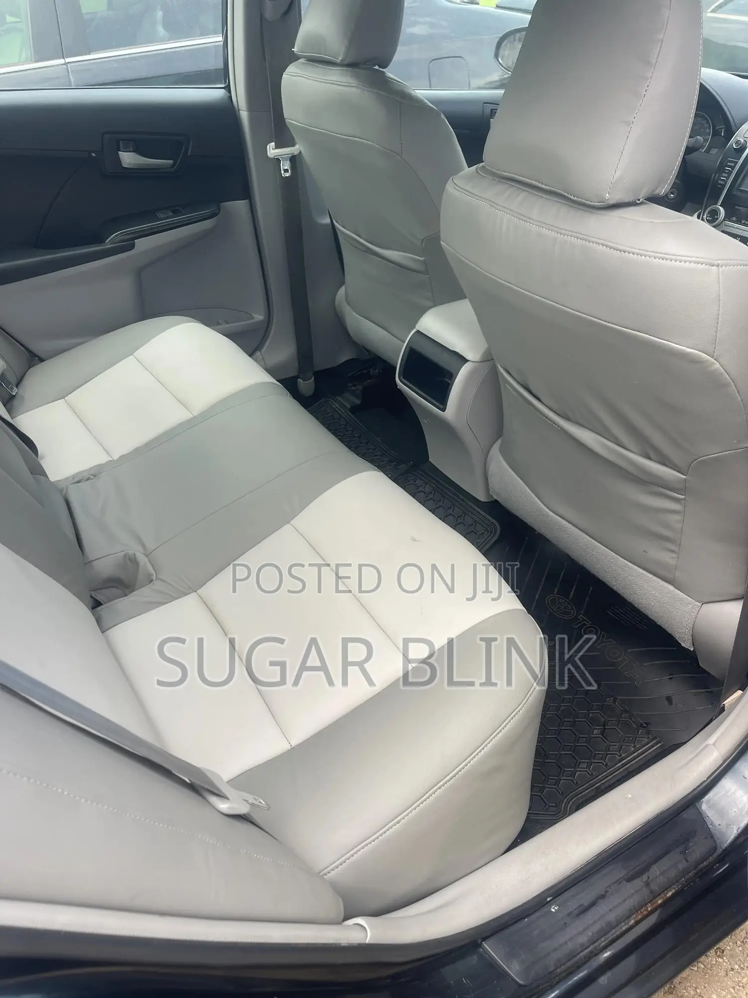 Toyota Camry LE 4dr Sedan (2.5L 4cyl 6A) 2012 Blue