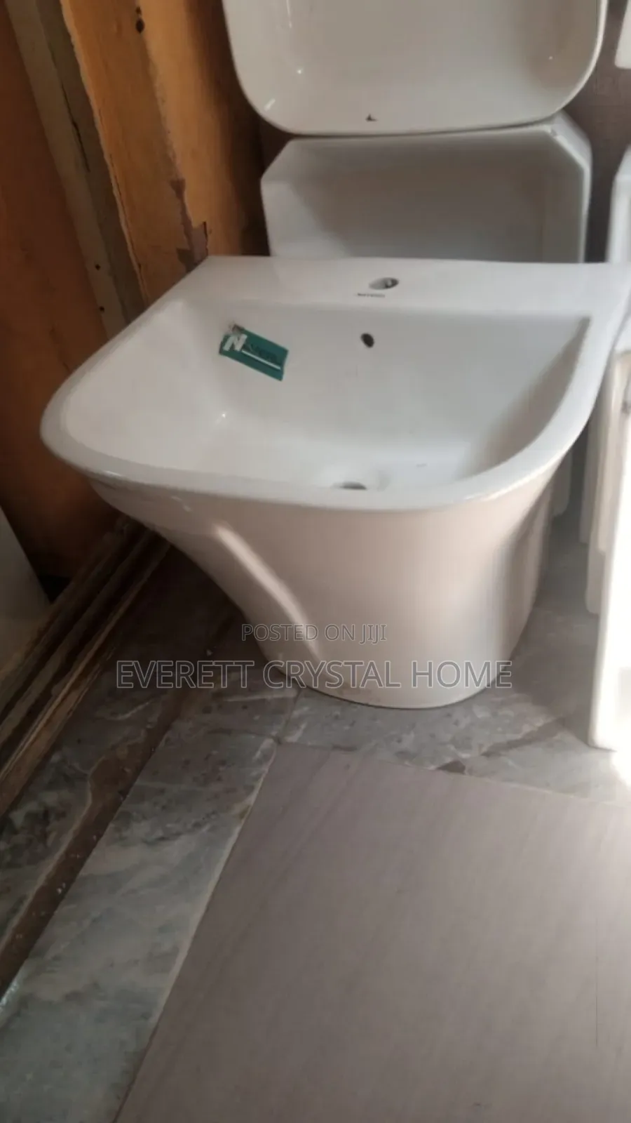 Wall Hung Wash Hand Basin
