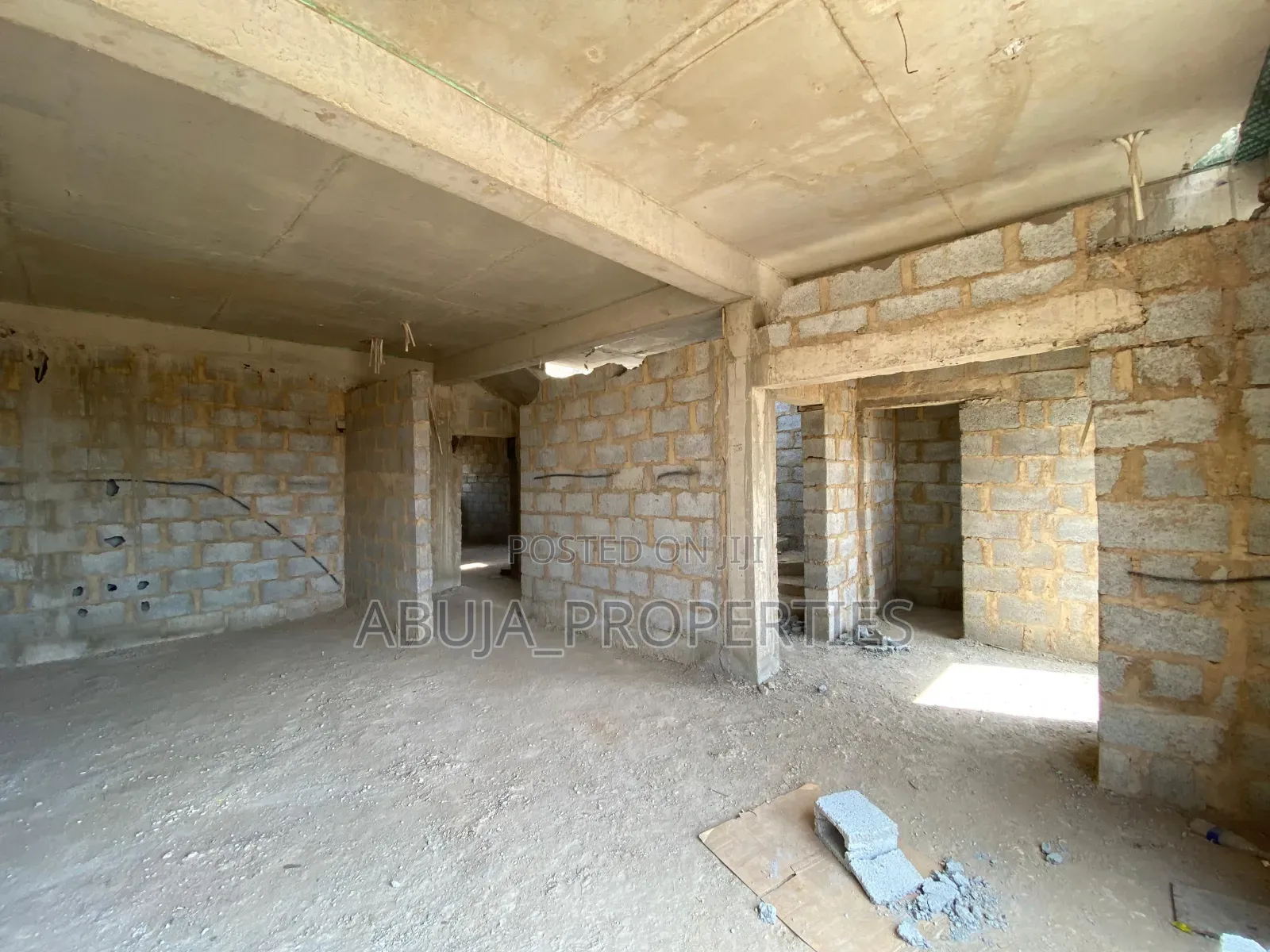 4bdrm Duplex in In A Secured Estate, Life Camp for sale