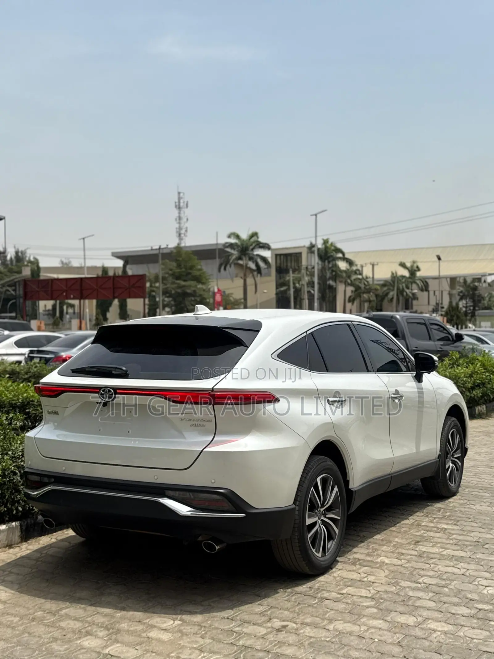 Toyota Venza 2023 White