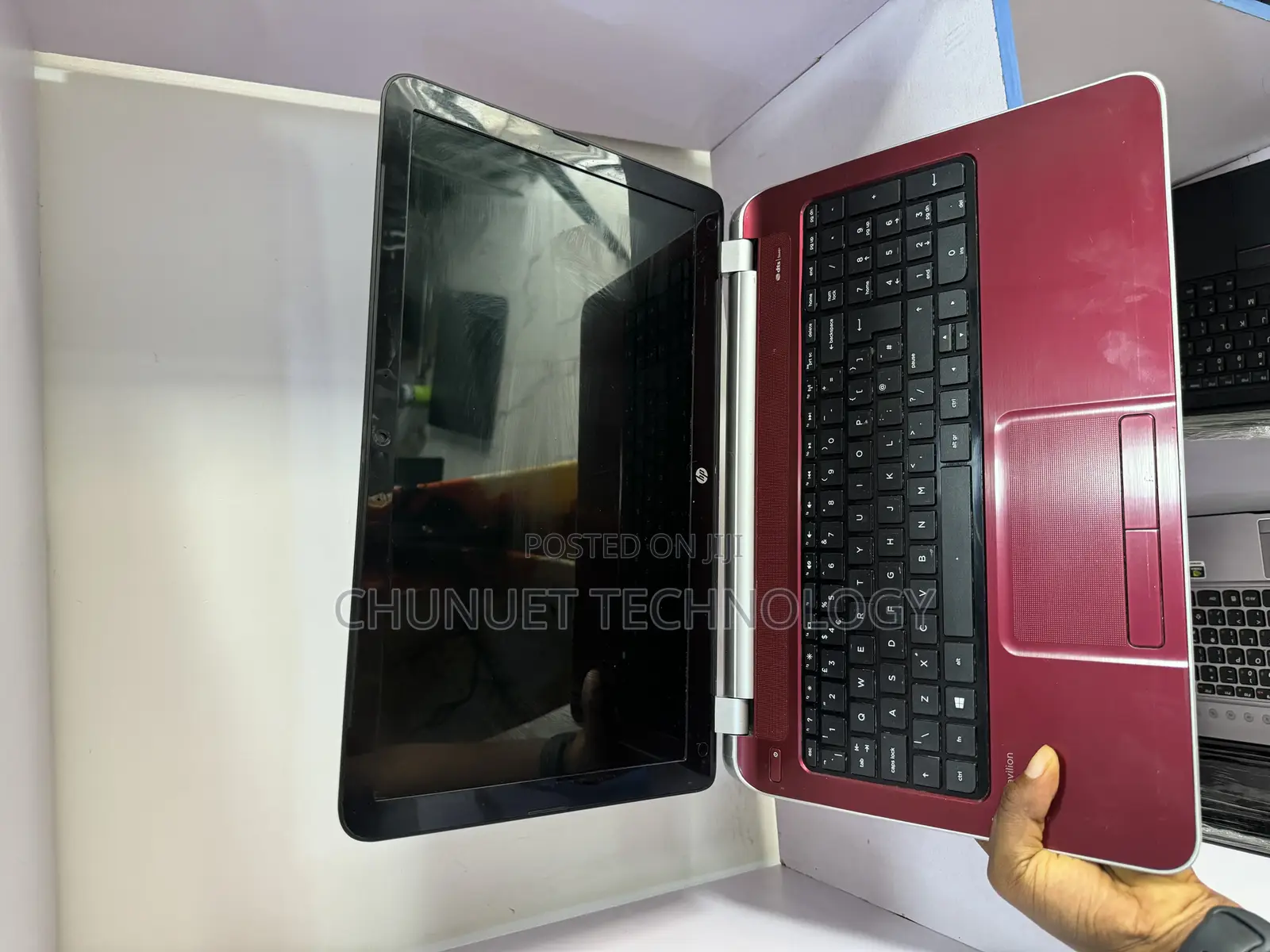 Laptop HP Pavilion 15-eh0050wm 8GB AMD HDD 750GB