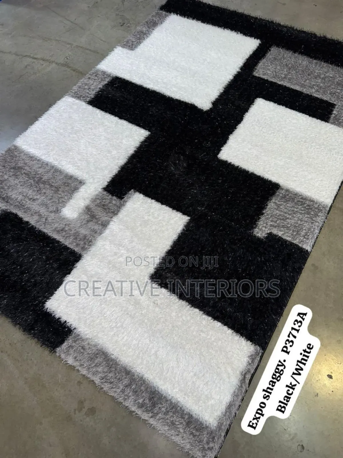 5x7 Fluffy Turkish Centre Rugs