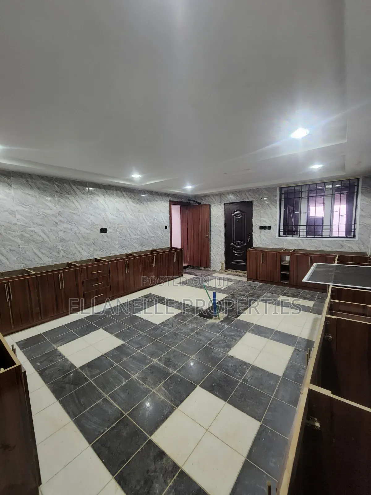 2bdrm Apartment in Asokoro for rent