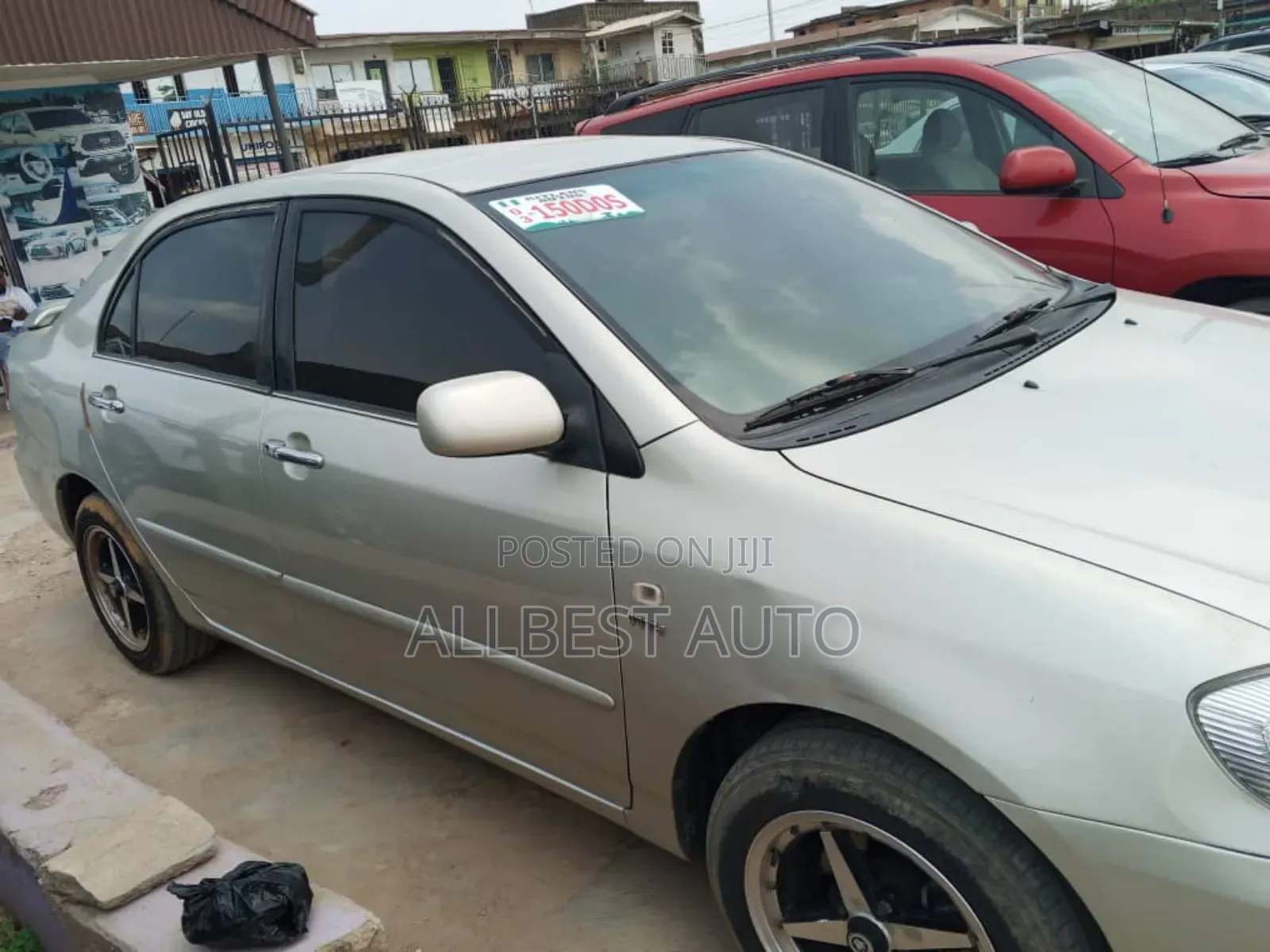 Toyota Corolla LE 2004 Gold