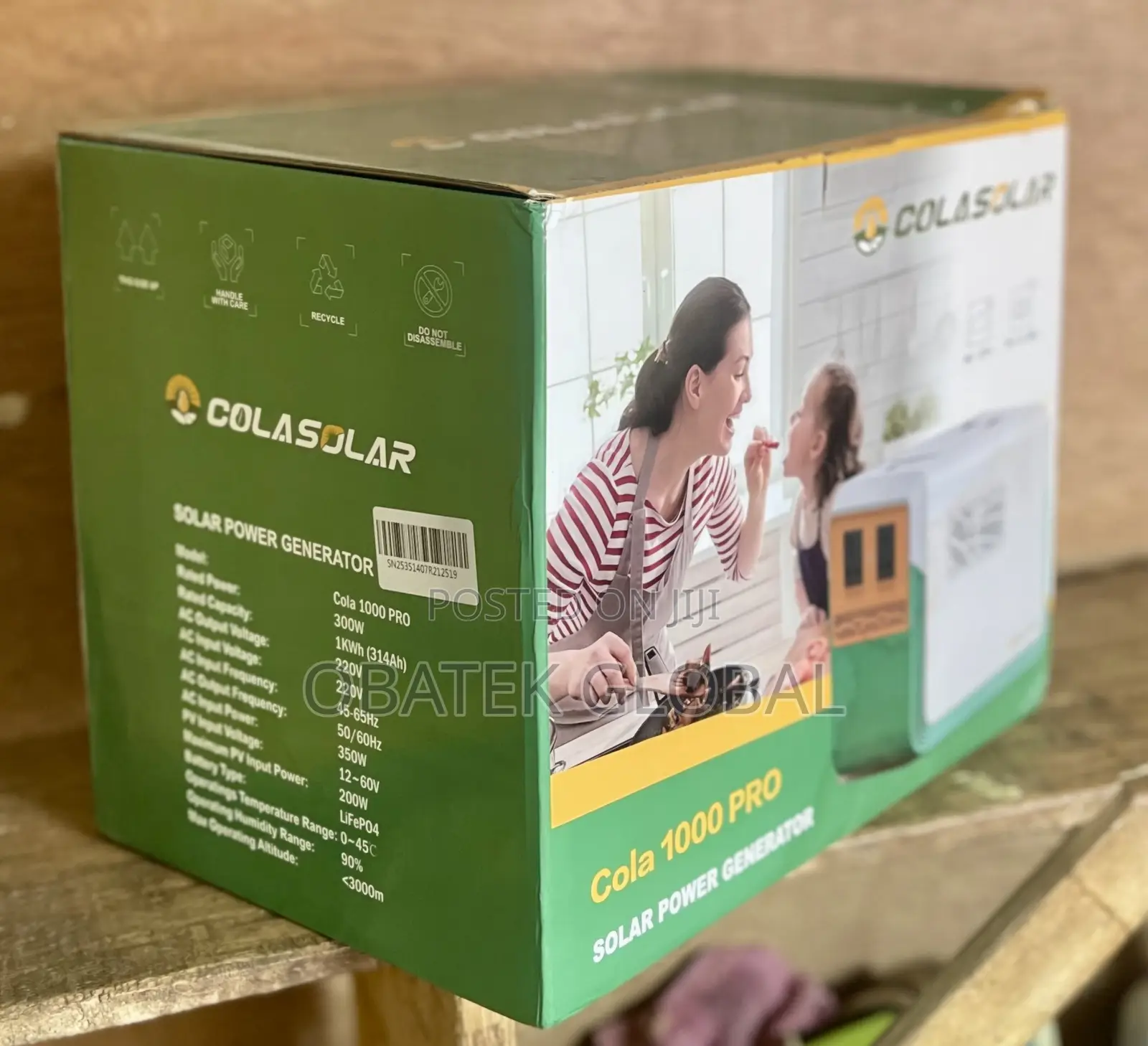 Cola 1000 Pro Solar Generator