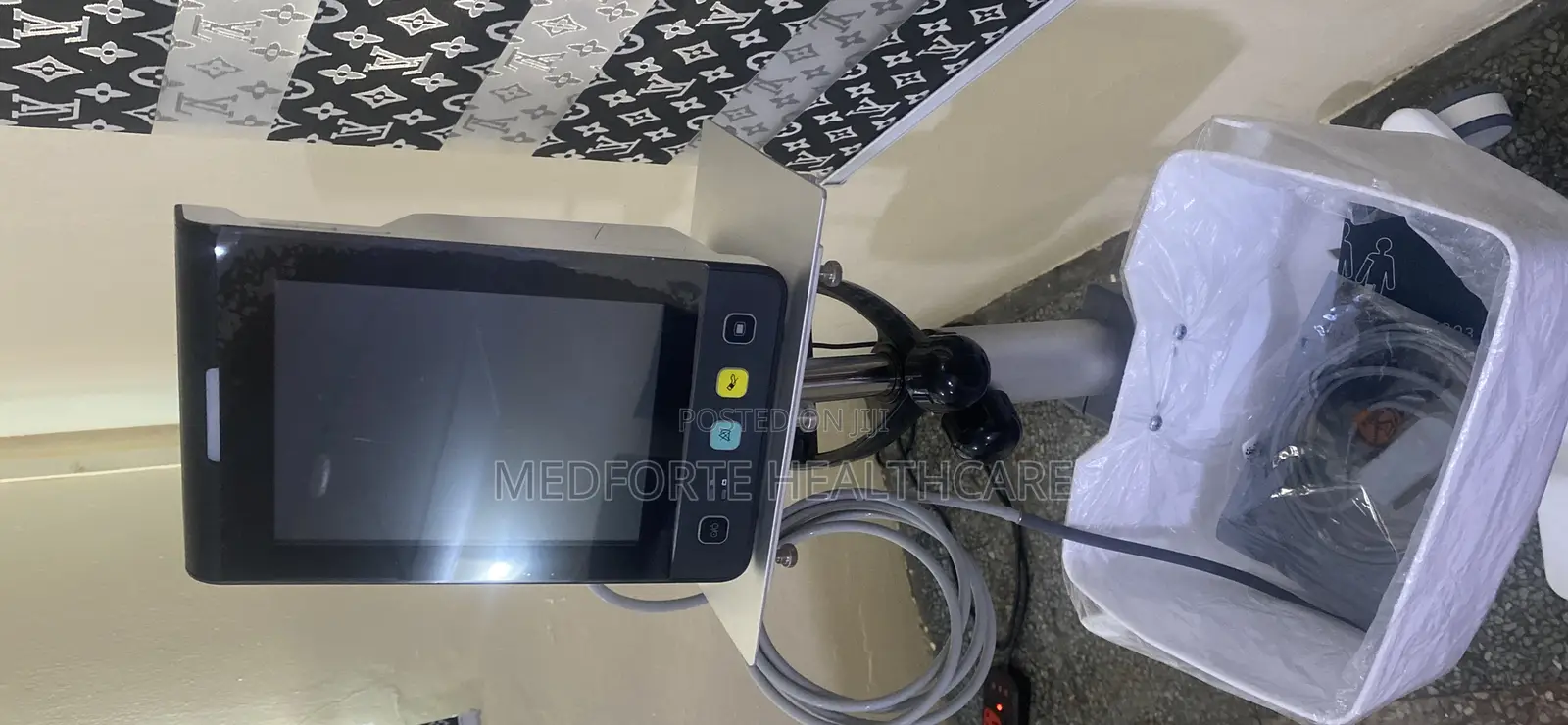 Vital Monitor With Stand #