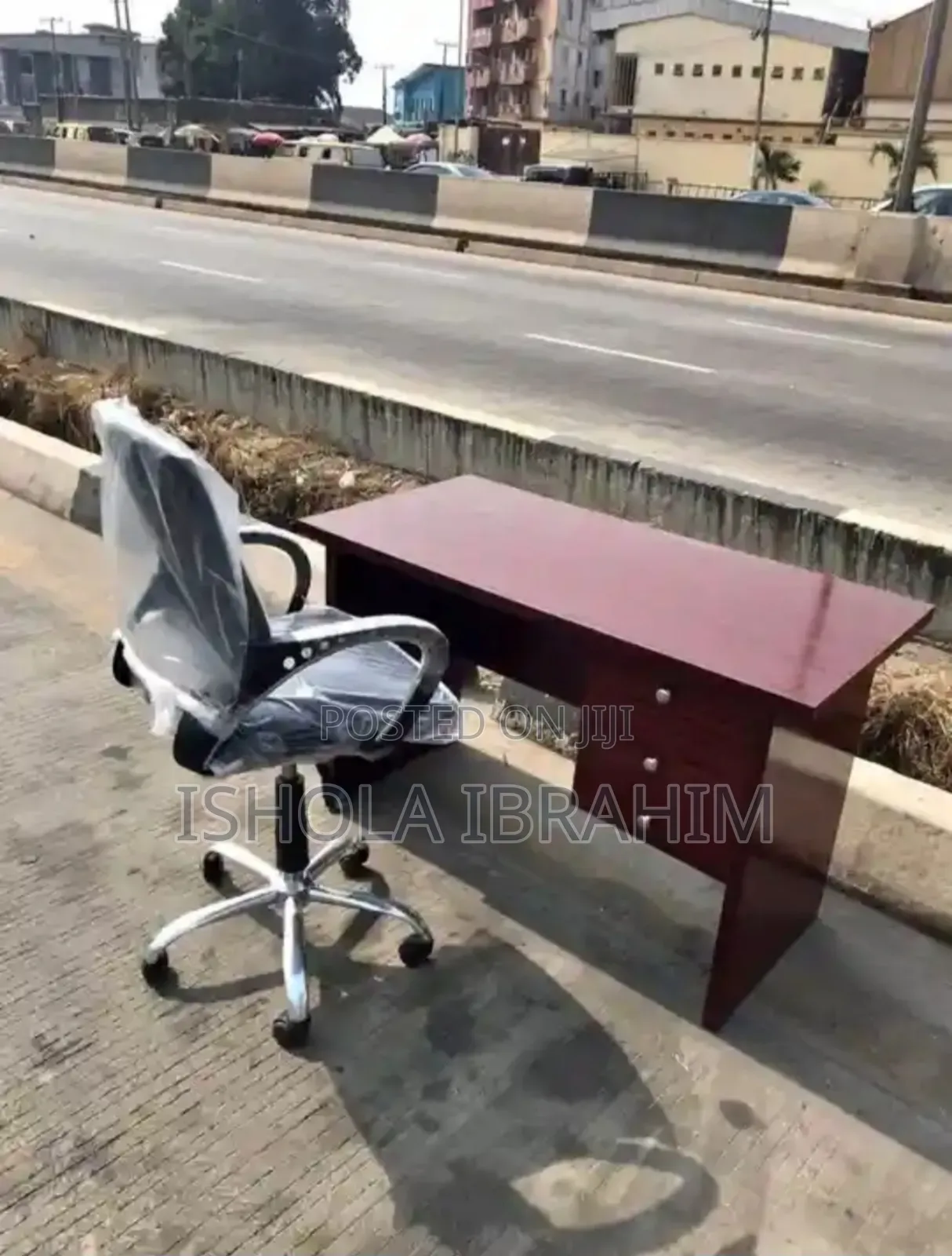 4ft Office Table and Chair Available Phone