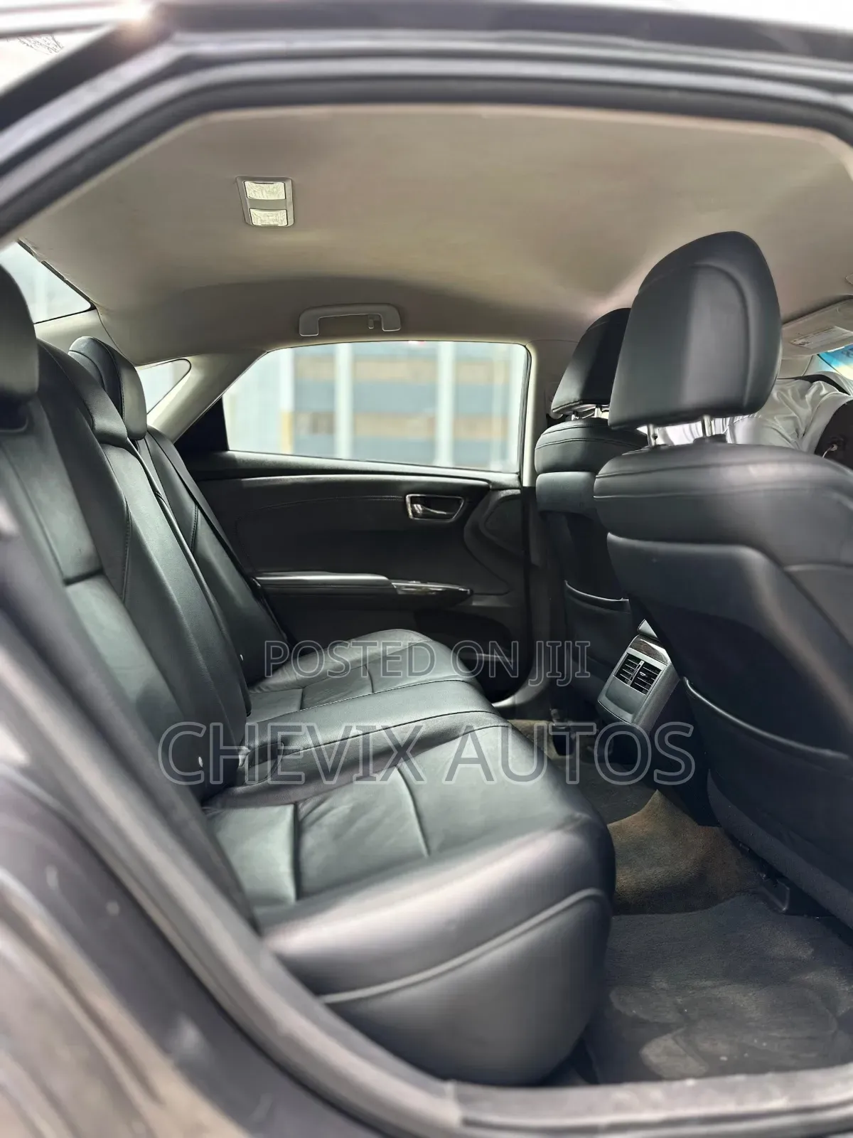 Toyota Avalon XLE Premium Sedan FWD (3.5L 6cyl 6A) 2013 Gray