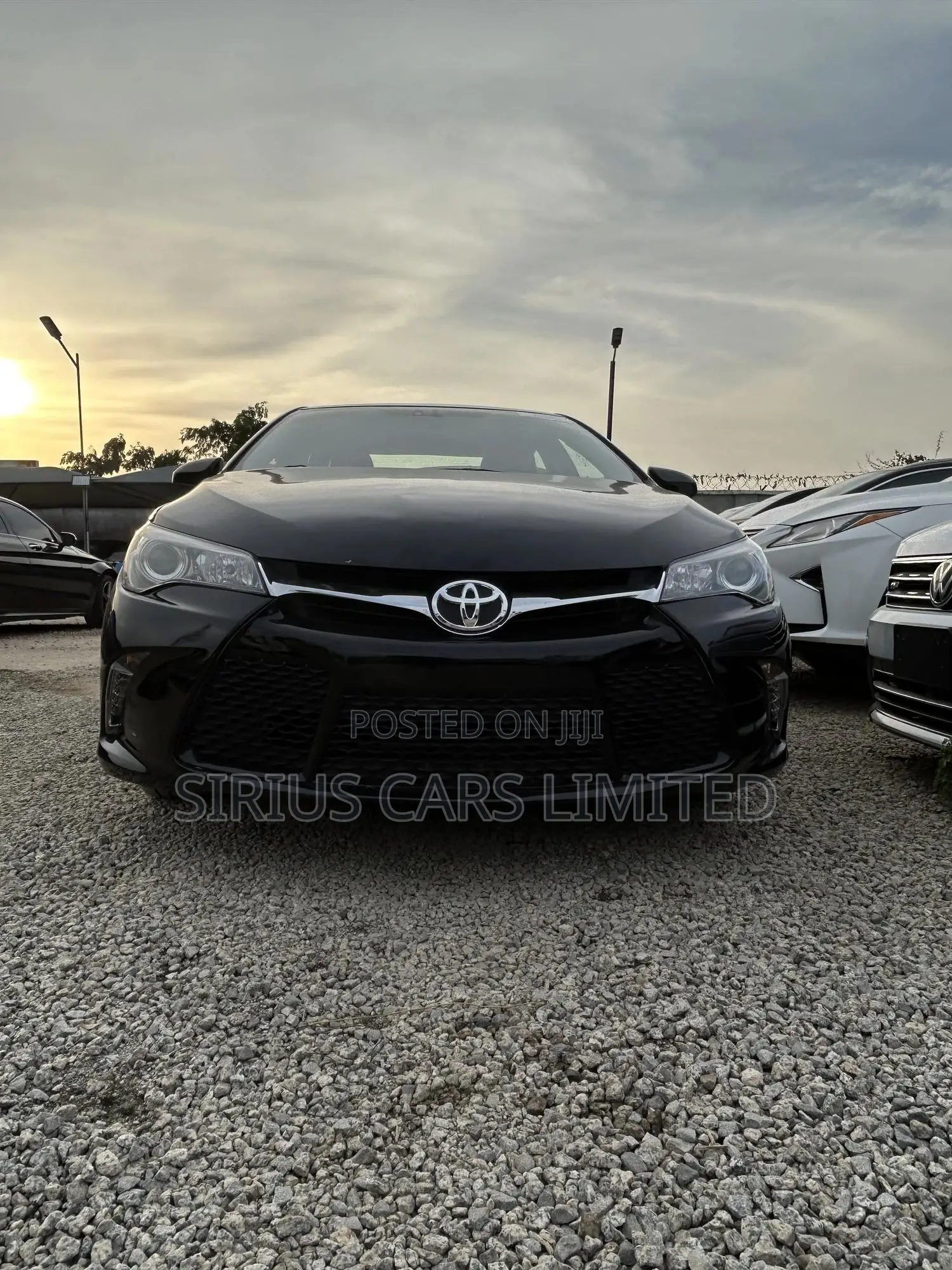 Toyota Camry XLE 4dr Sedan (3.5L 6cyl 6A) 2015 Black
