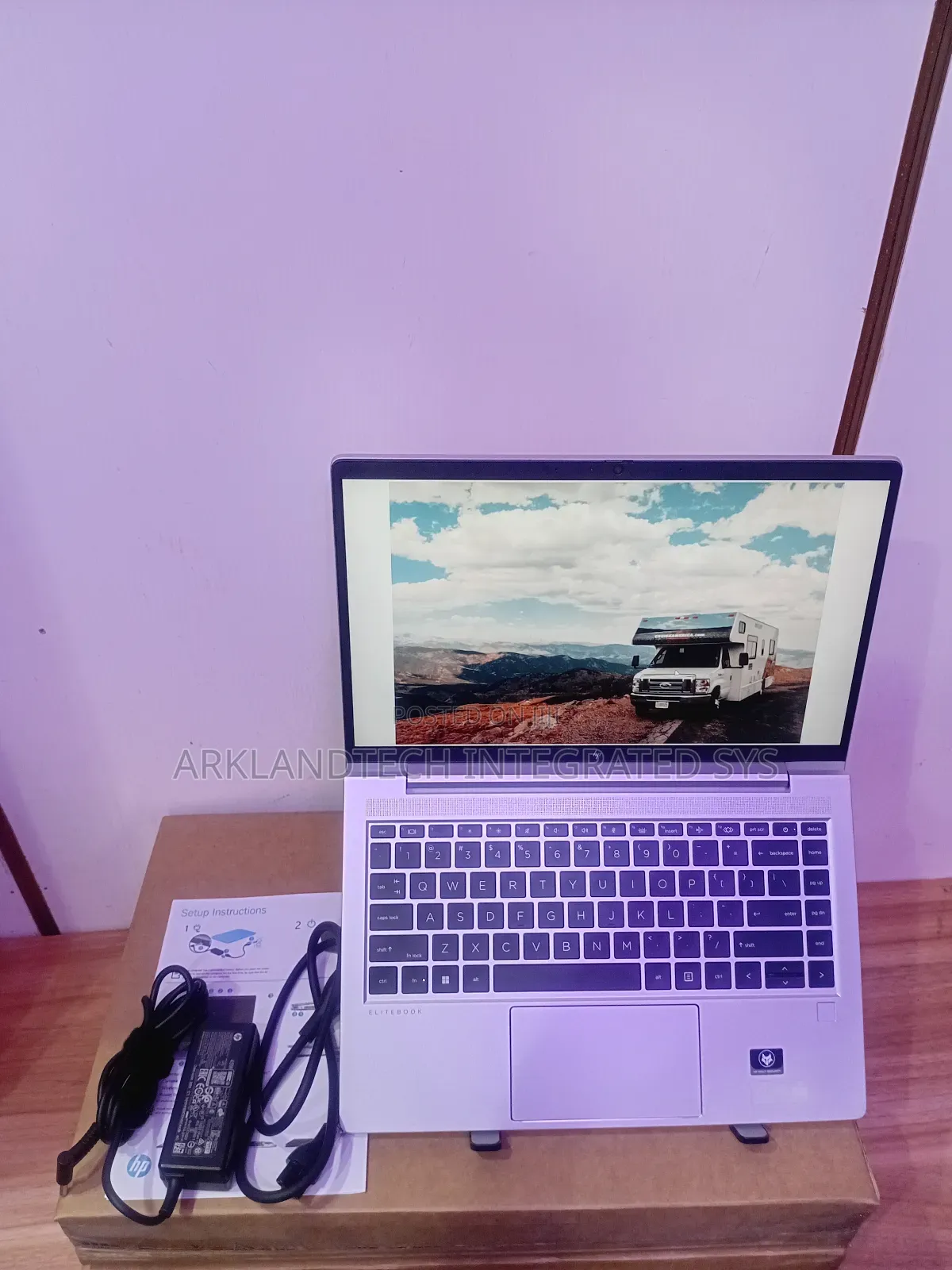 New Laptop HP 340s G7 16GB AMD Ryzen 5 SSD 256GB