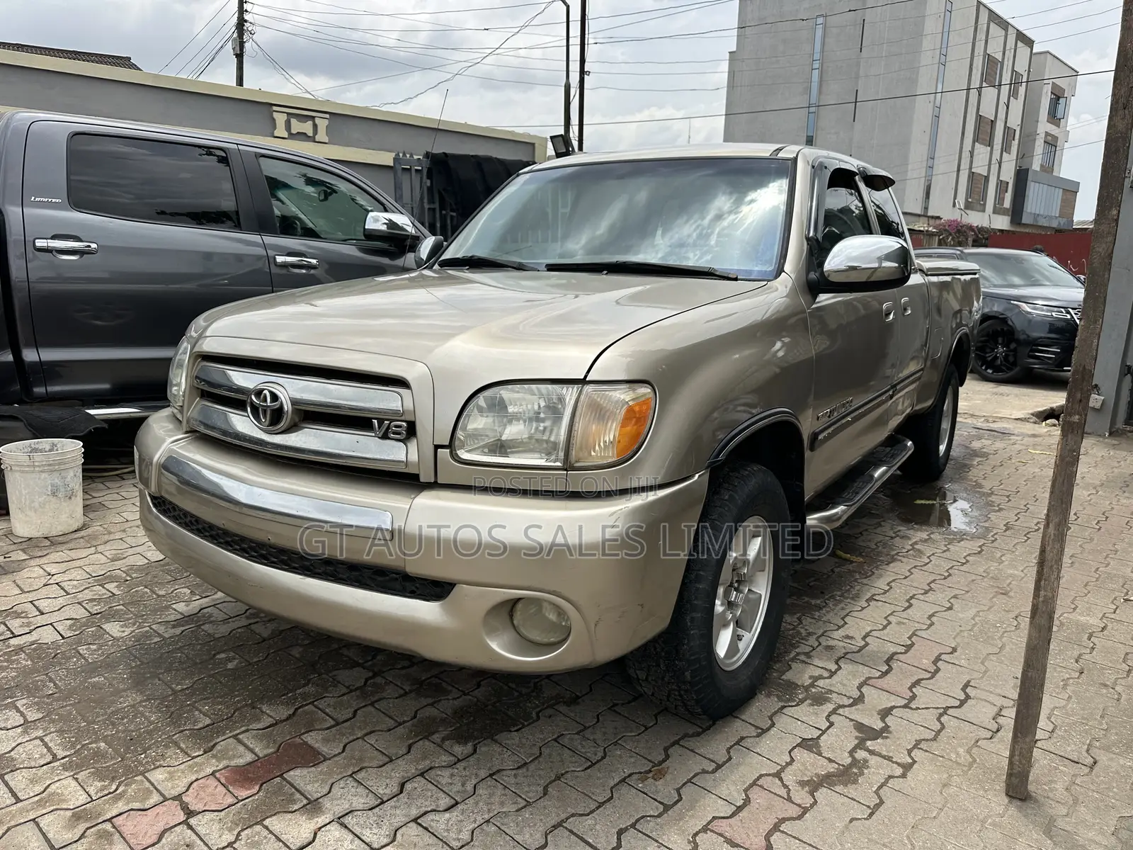 Toyota Tundra Regular Cab 2006 Gold