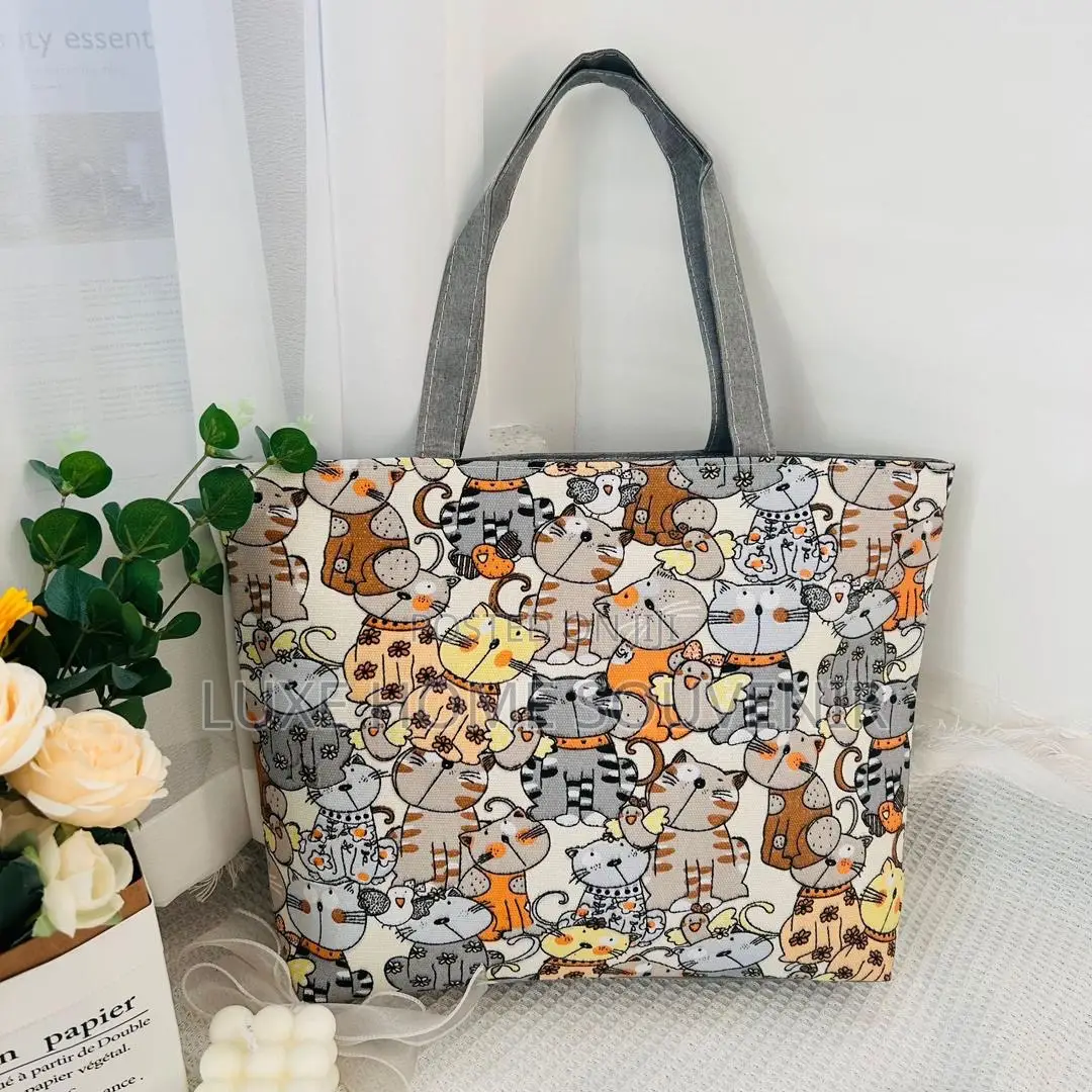 Tote Bag With Zip